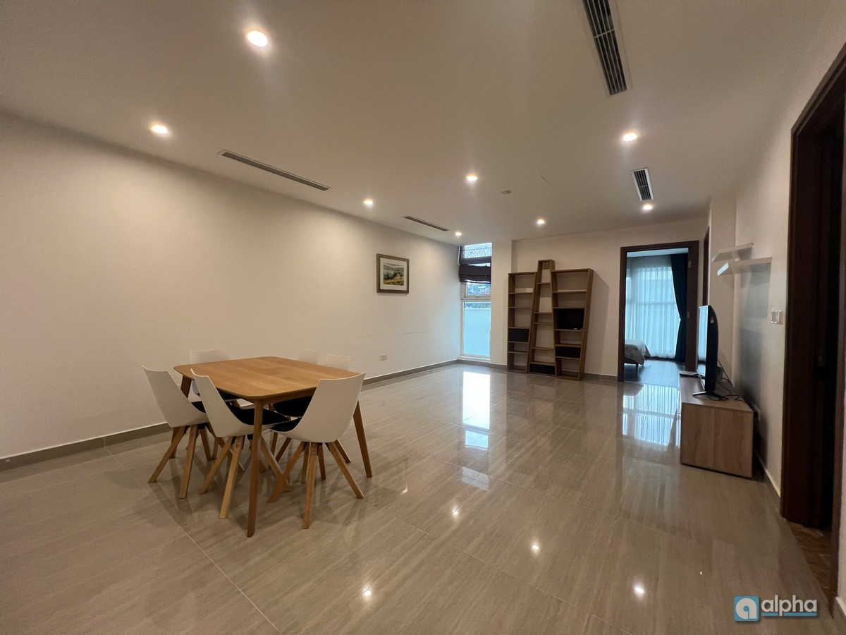 Warmish apartment to lease in Ciputra