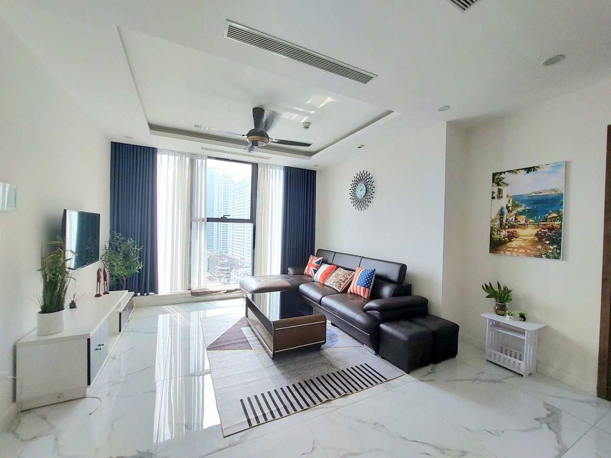 Soft and clean apartment to lease in Sunshine City 2BR