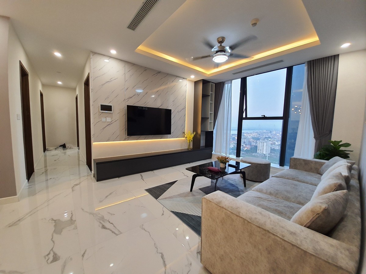 Perfect apartment in design and view for rent in Sunshine City
