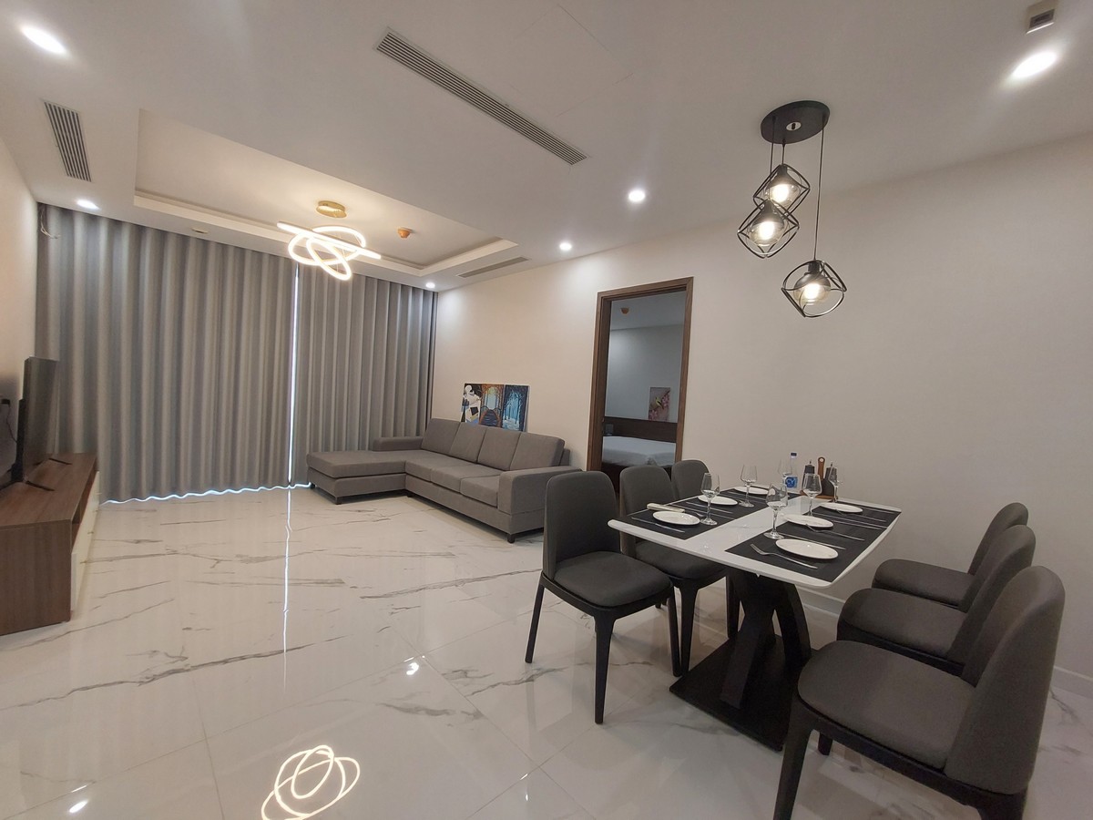 Sunshine City – Ciputra area apartment for rent 3brs