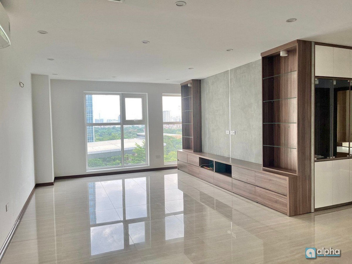 Live luxuriously watching green trees in Ciputra apartment to rent