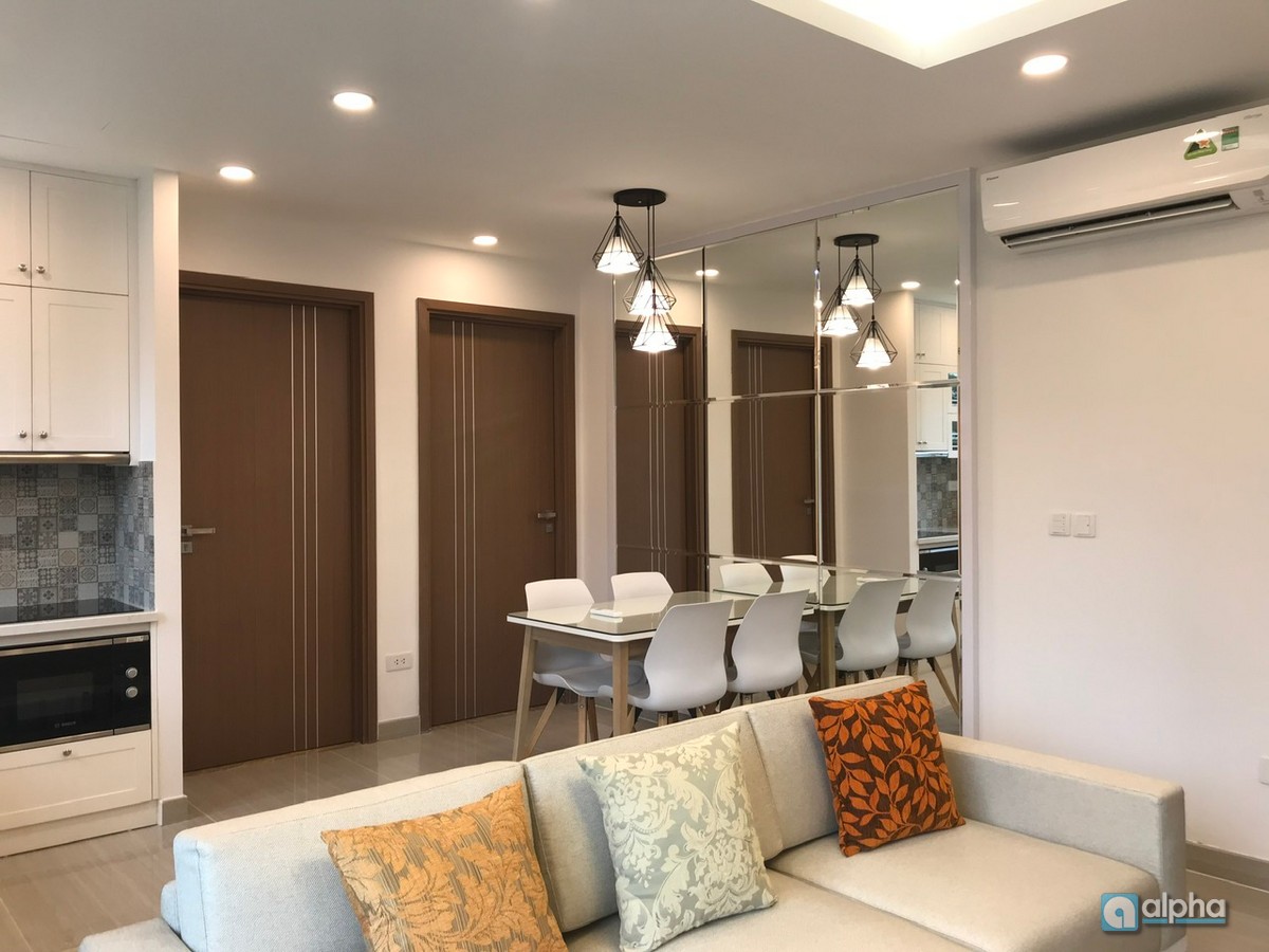Căn hộ nội thất hiện đại cho thuê tại Ciputra