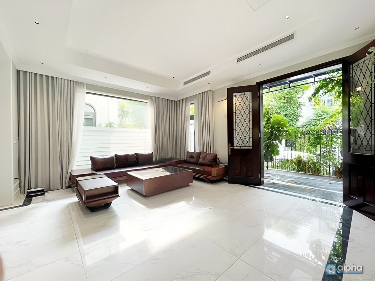 Vinhomes villa has play space for children – Functional areas are spaciously designed