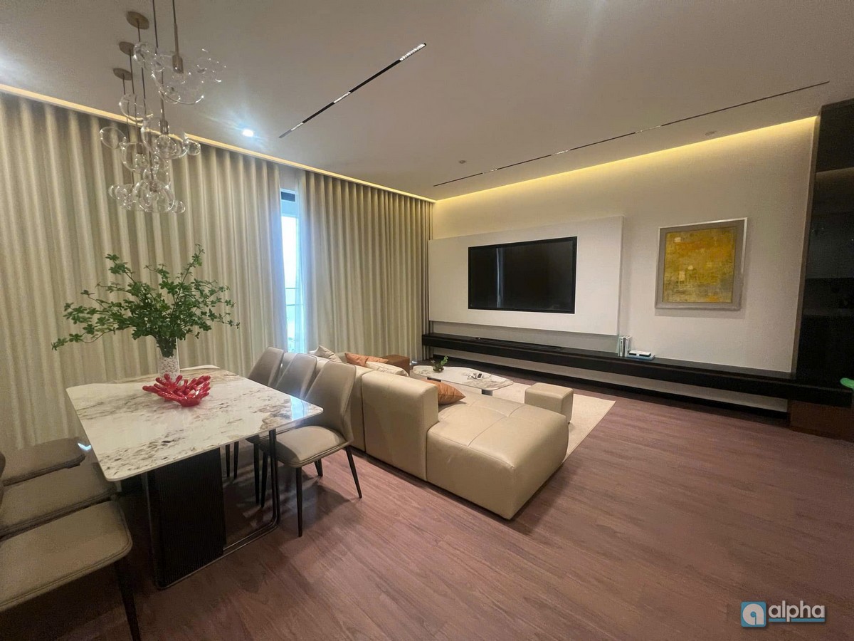 Heritage luxury apartment with panoramic view of West Lake