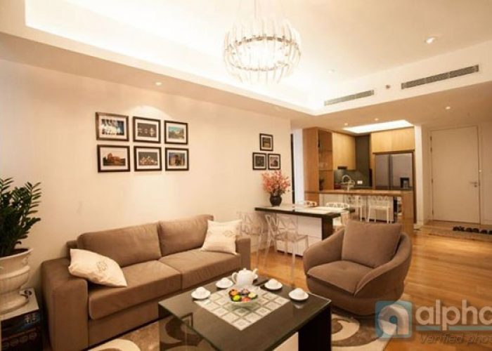 Luxurious apartment at Indochina Plaza, Ha Noi, 98sq.m, 02 bedrooms.