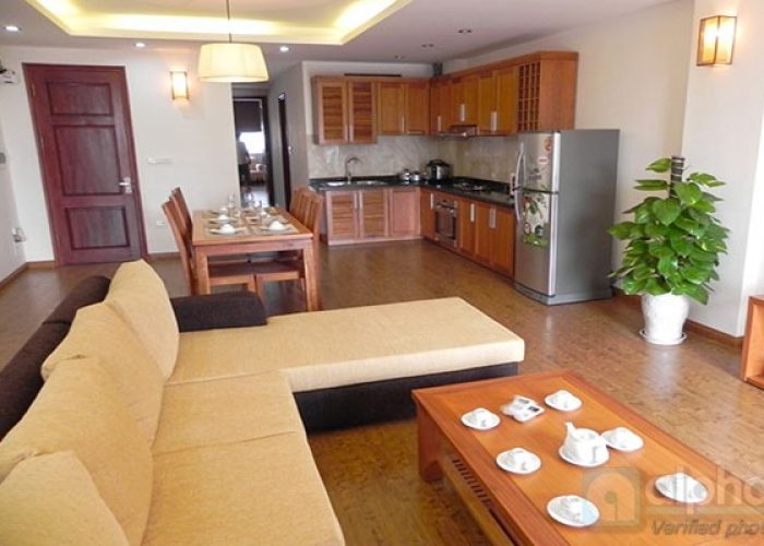 Large service apartment for rent in Cau Giay area, Hanoi, near Indochina Plaza Hanoi