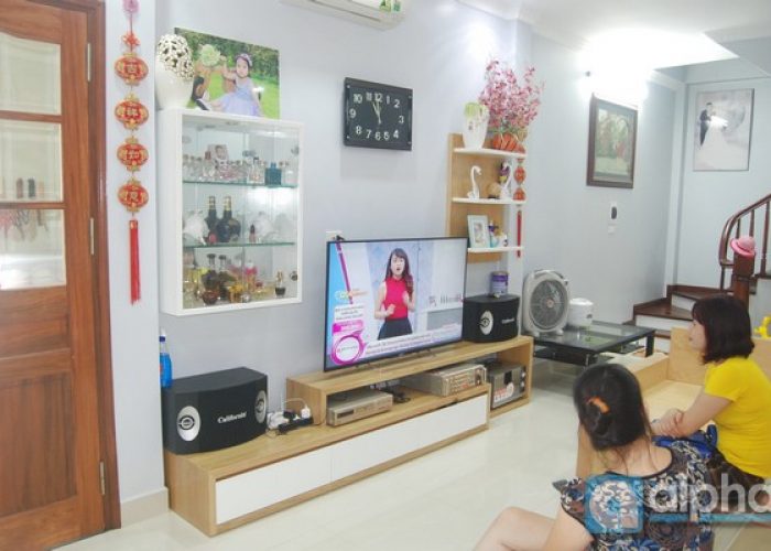 Modern 03 bedrooms house for rent in Hai Ba Trung, Ha Noi.