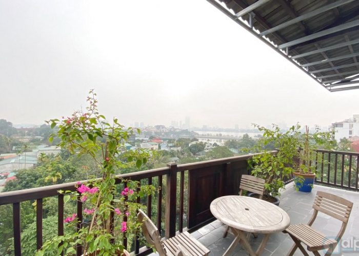 Magnificent 2 BR apartment for rent in 50 Xom Chua, Dang Thai Mai street, Tay Ho district