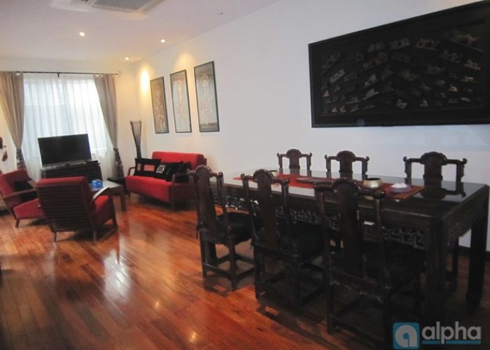 A lovely 03 BRs house for rent in Nghi Tam Village, fully furnished