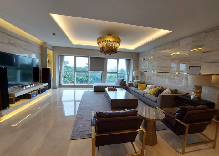 Alluring apartment 4BR in The Link Ciputra for rent