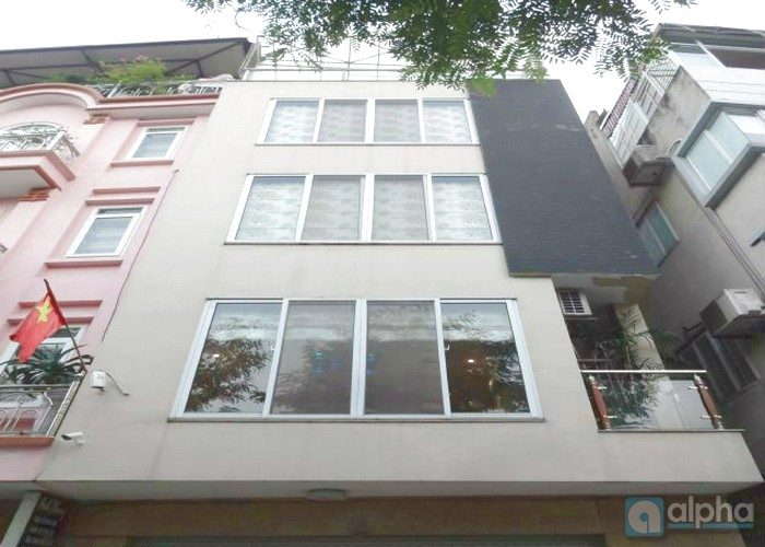 Lakeview 3 bedroom house for lease in Westlake Hanoi