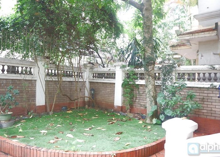 Nice Yard, charming house in Tay Ho, Hanoi for rent