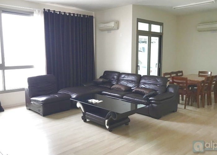 Decent Huyndai Hillstate apartment for rent in Ha Dong district