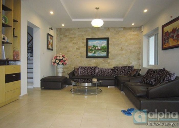 Peaceful house for rent in West-Lake area, Hanoi, 4 bedrooms, nice decor