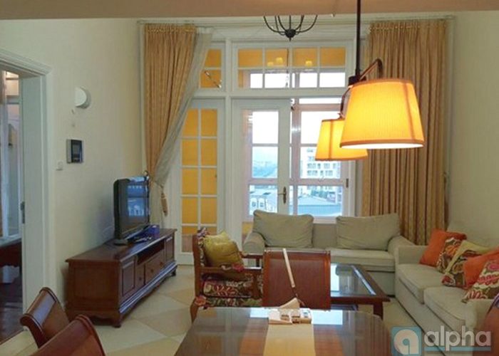 Two bedrooms apartment in Manor, Ha Noi near Keangnam