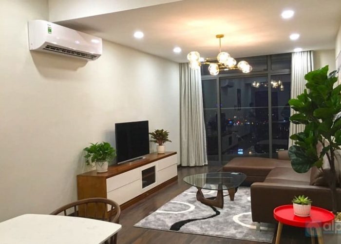Beautiful 02 bedroom apartment in Discovery Cau Giay, Ha Noi