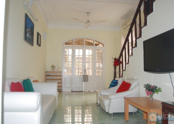 Nice house with Full of Light for Rent near Xuan Dieu street