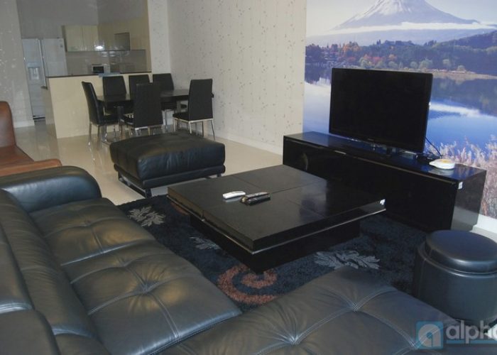 Modern apartment in Keangnam Ha Noi, 156sq.m well equipped