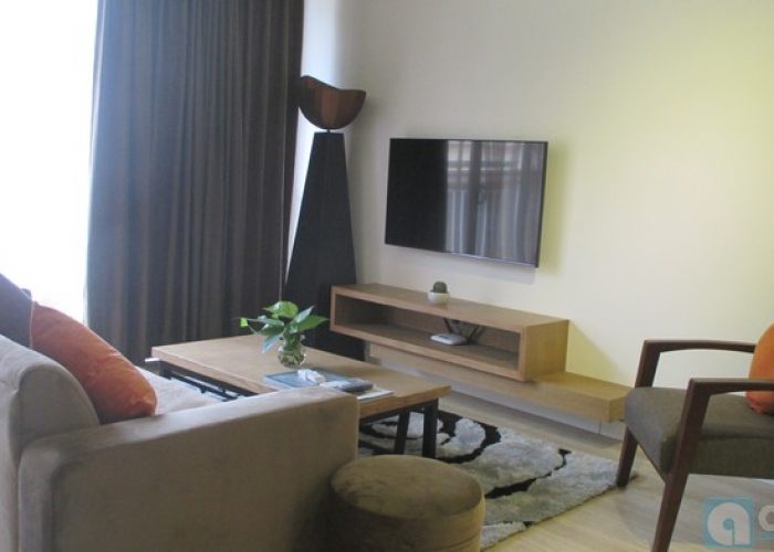 Serviced apartment in Ba Dinh near Lotte, 02 bedrooms.