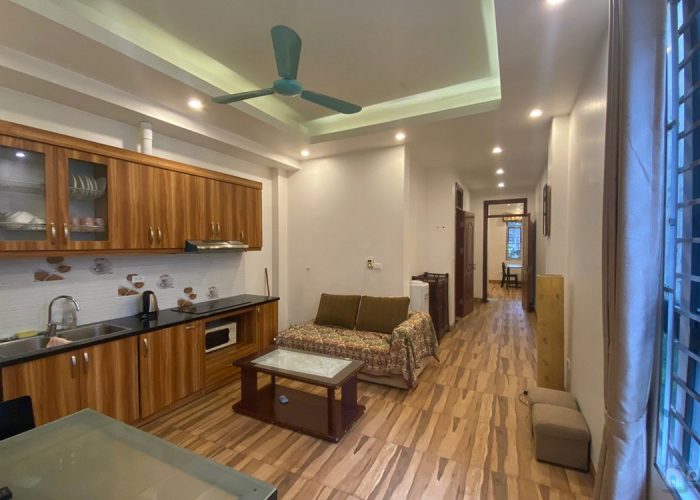 Best price for 2bdr apartment in Xuan Dieu street, spacious living area