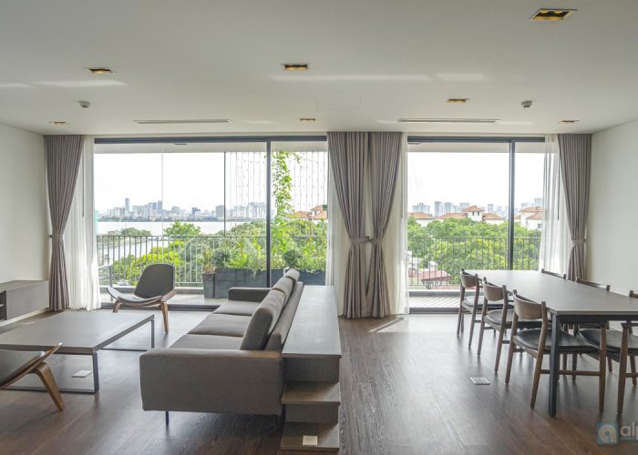 Eye-catching vision apartment for lease in To Ngoc Van