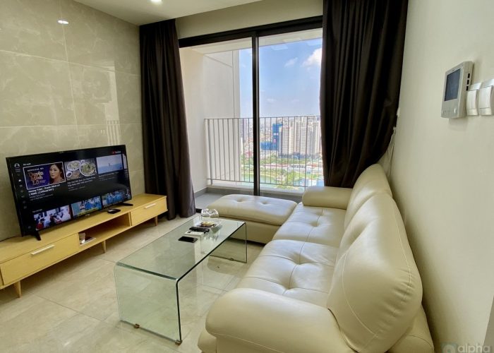 High floor apartment in D’Capitale Cau Giay to lease