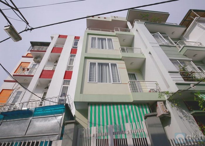 Four bedroom house for rent on Au Co Str., Tay Ho Area