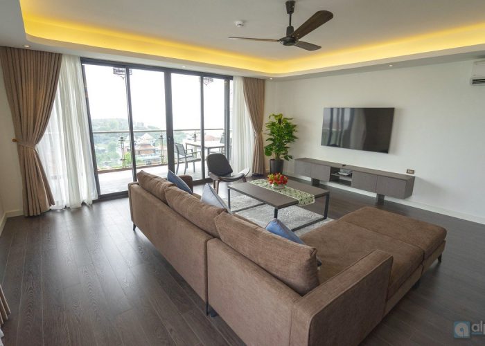 Perfect location for people living in Tay Ho – Apartment for rent