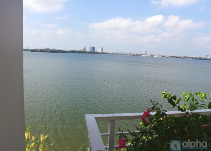 Modern House with Great west lake view for Rent – 03 bedrooms full furniture.