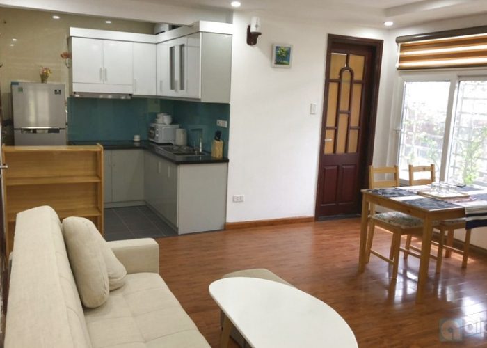 Spacious 1 bedroom apartment to rent in Ba Dinh center
