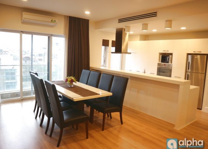 Good quality and modern apartment for rent in Golden Westlake, Ha Noi