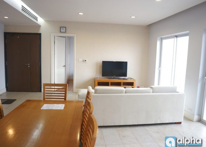 Golden Westlake Ha Noi, cozy 03 bedrooms apartment for rent