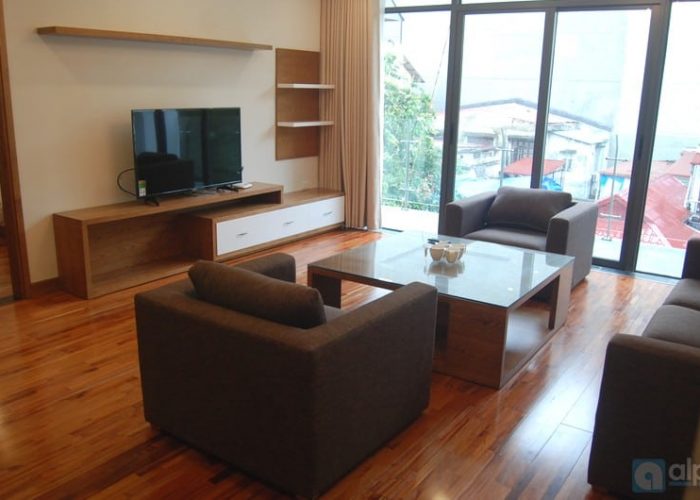 Brand new 03 Bedrooms apartment near Hoan Kiem and Truc Bach Lake